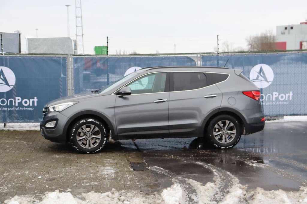 SUV Hyundai SantaFe CRDi 4WD Diesel 197hp 2015