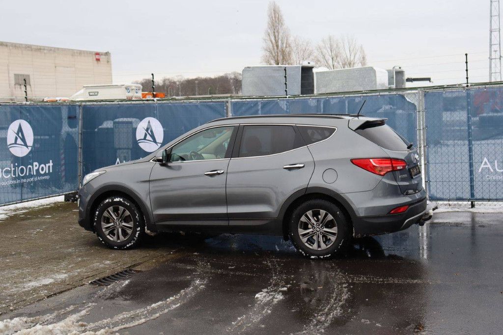 SUV Hyundai SantaFe CRDi 4WD Diesel 197hp 2015