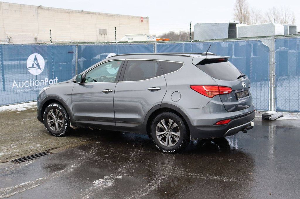 SUV Hyundai SantaFe CRDi 4WD Diesel 197hp 2015