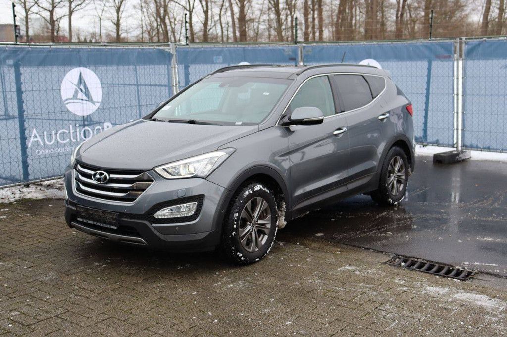 SUV Hyundai SantaFe CRDi 4WD Diesel 197hp 2015