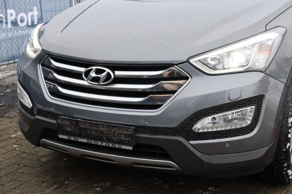 SUV Hyundai SantaFe CRDi 4WD Diesel 197hp 2015