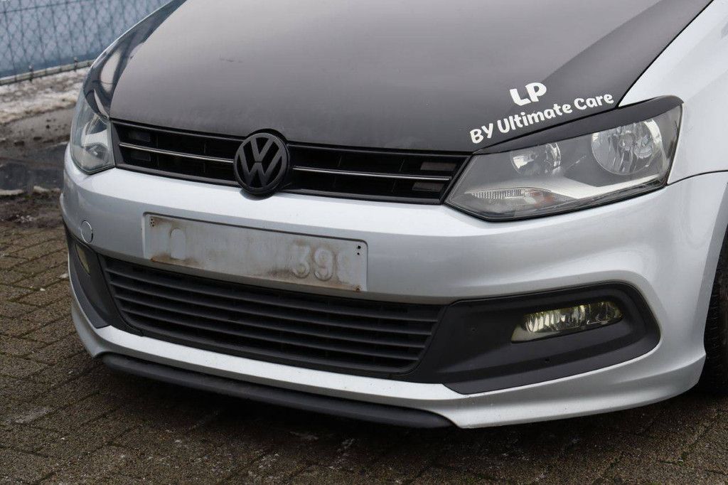 Passenger car Volkswagen Polo Petrol 105 hp 2013 (Margin)