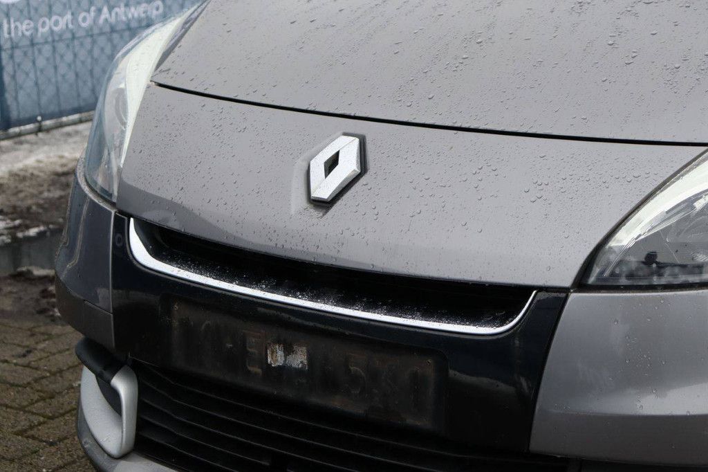 Pkw Renault Scenic dCi Diesel 110 PS 2012 (Margin)