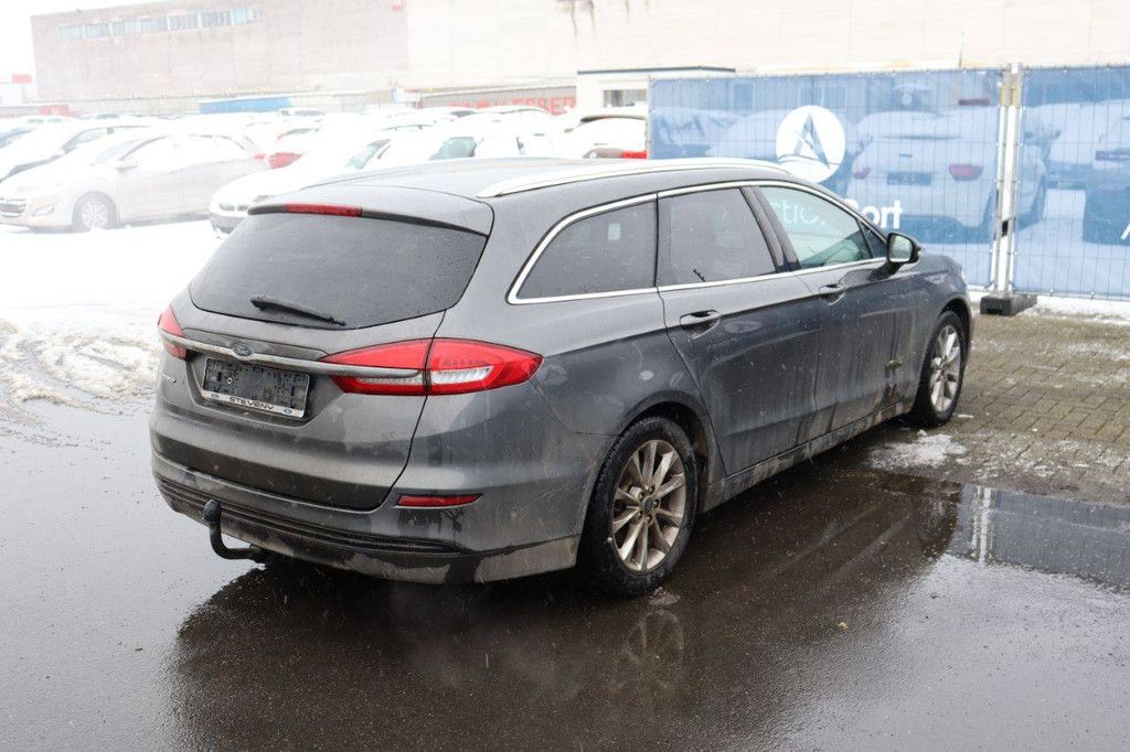 Pkw Ford Mondeo Benzin (Hybrid) 140 PS 2019 (Margin)