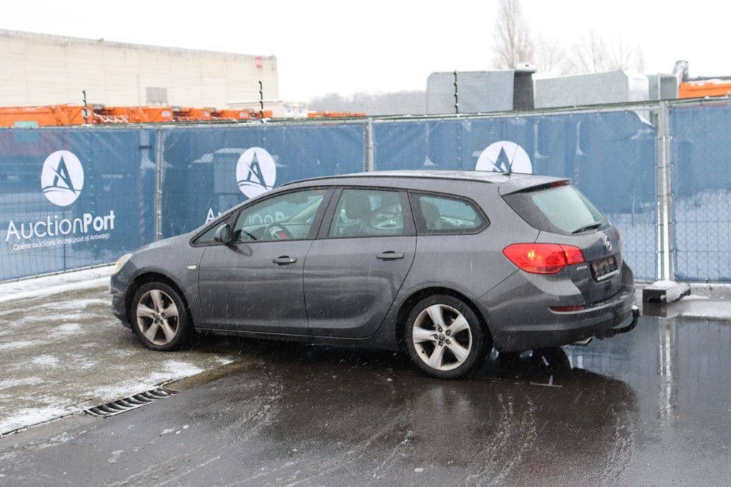 Pkw Opel Astra Benzin 120 PS 2012 (Margin)