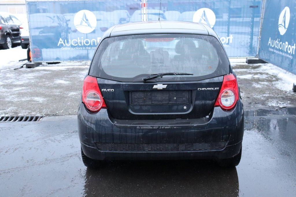 Pkw Chevrolet AVEO Benzin 94 PS 2009 (Margin)
