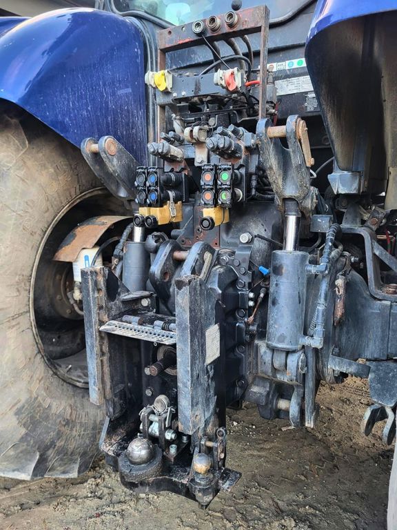 New Holland T7040 PC Blue Power