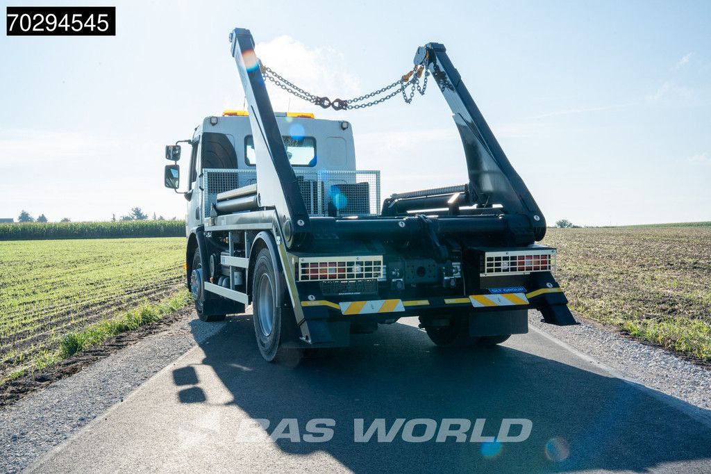 Volvo FE 320 4X2 NEW! HYVA NG 2012 TAXL Skiploader Absetzkipper Manual Euro 6