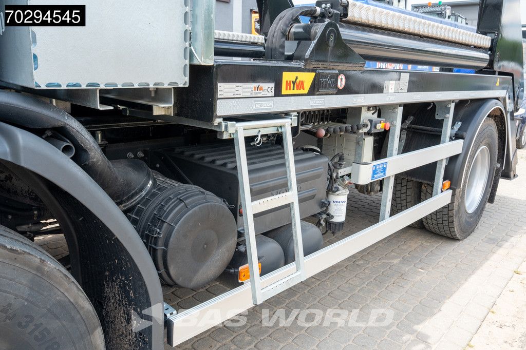 Volvo FE 320 4X2 NEW! HYVA NG 2012 TAXL Skiploader Absetzkipper Manual Euro 6