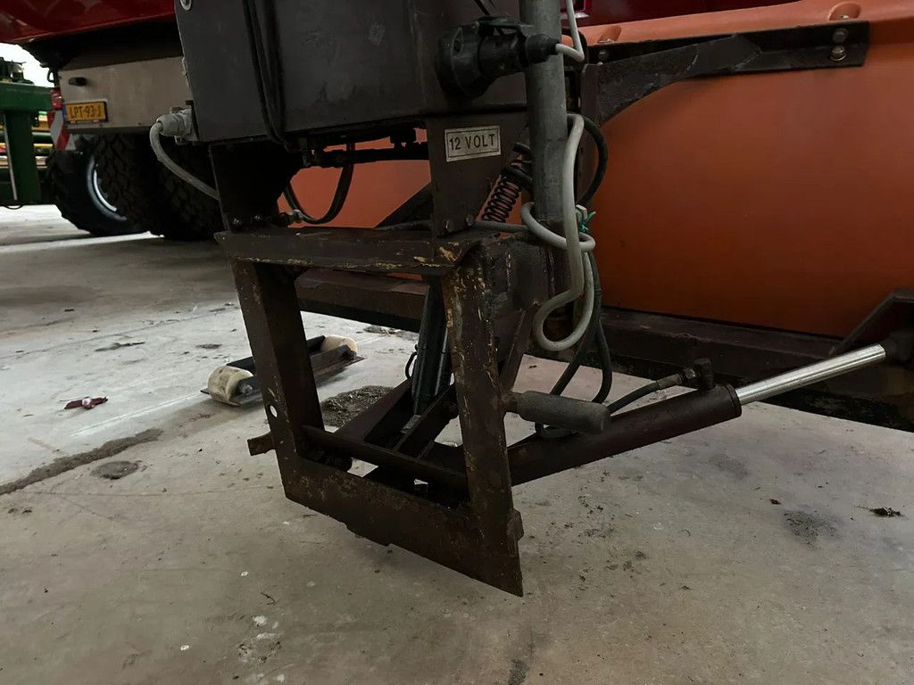 Nido 2100 Sneeuwschuif 2.10mtr werkbreedte