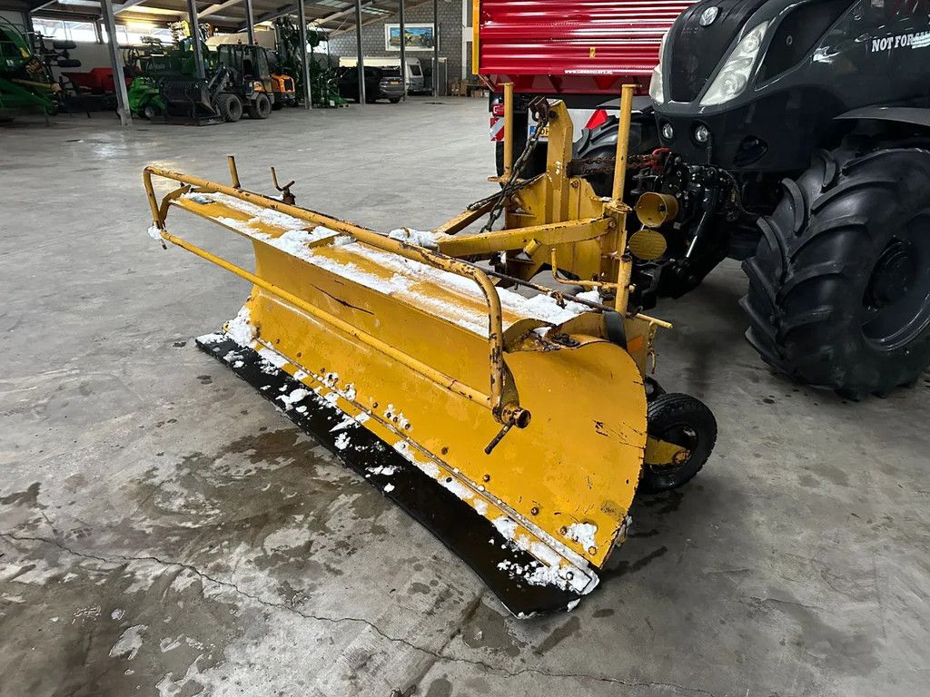 Schmidt 2.80 mtr DLK 320 Sneeuwschuif