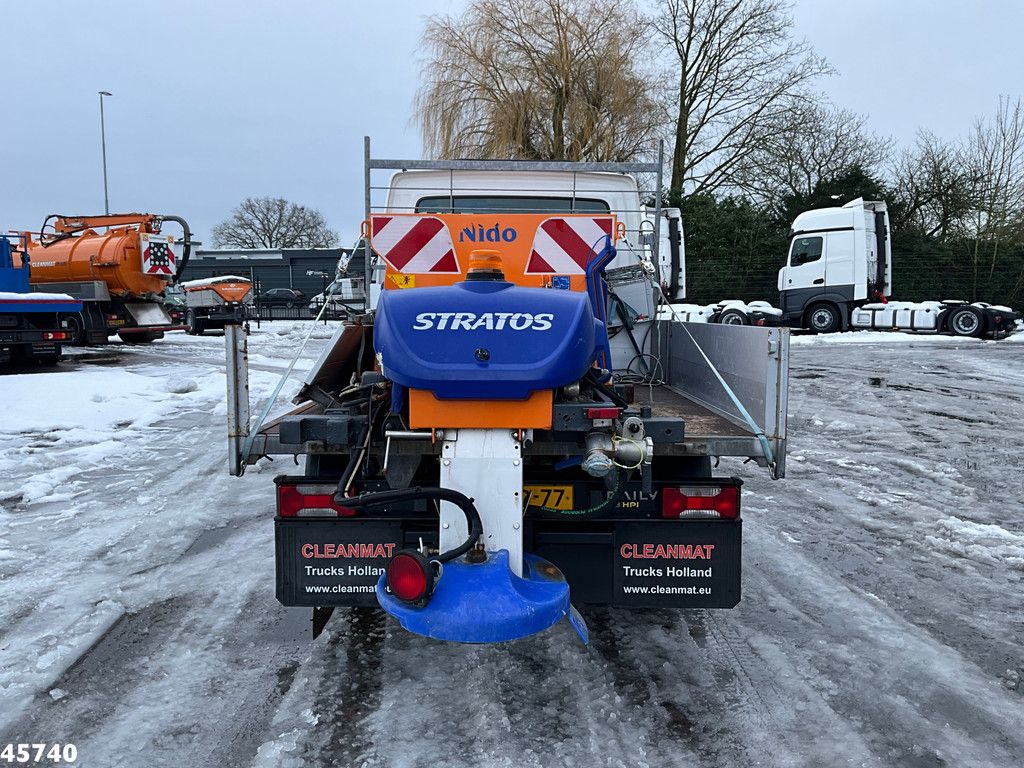 Iveco Daily 35S12 300 met Nido zoutstrooier Just 88.053 km!