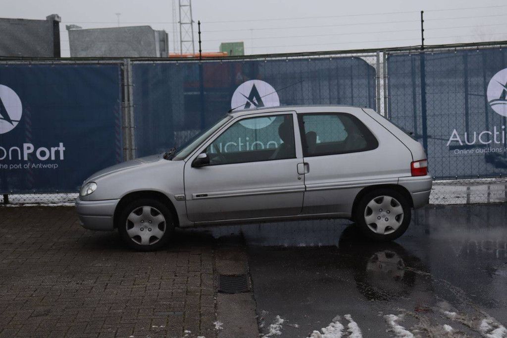 Pkw Citroën Saxo Benzin 75 PS 2003 (Marge)