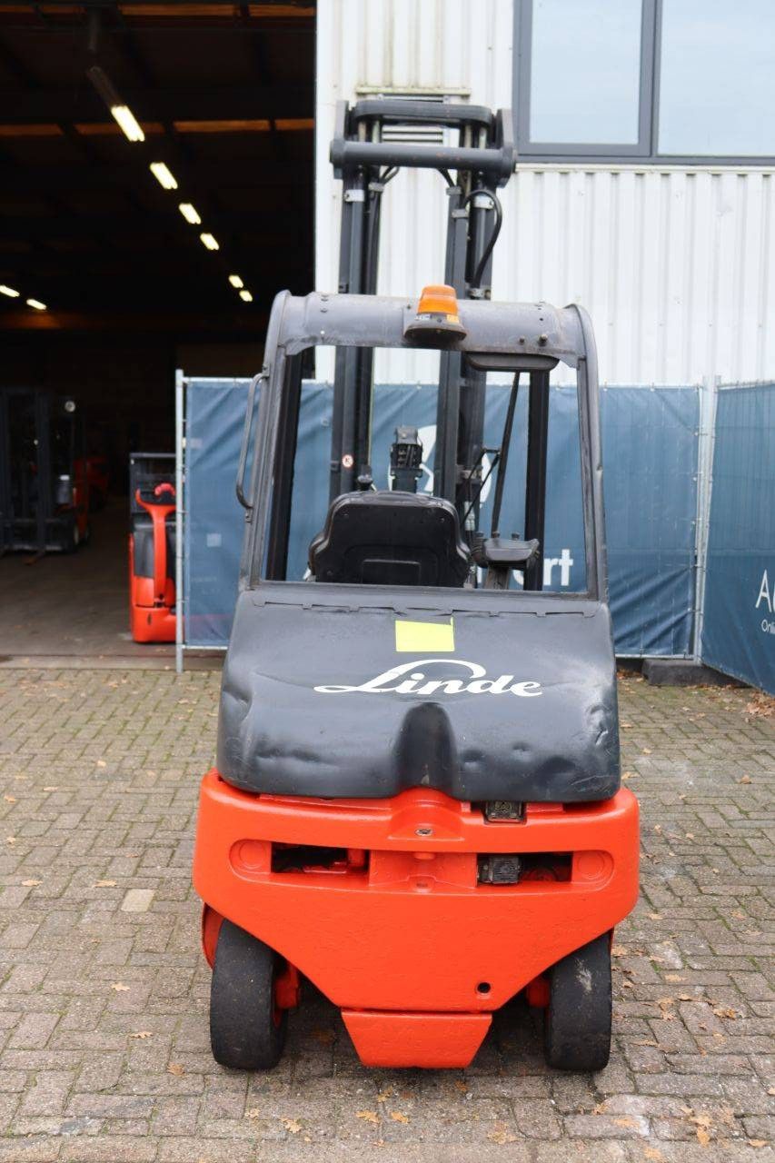 Heftruck Linde E25-02 Elektrisch 2500kg 2002