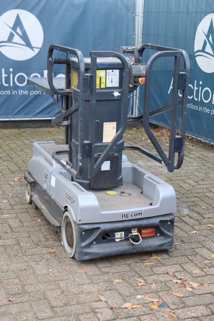 JLG 10MSP Electric Mast Lift 5.05m 2013