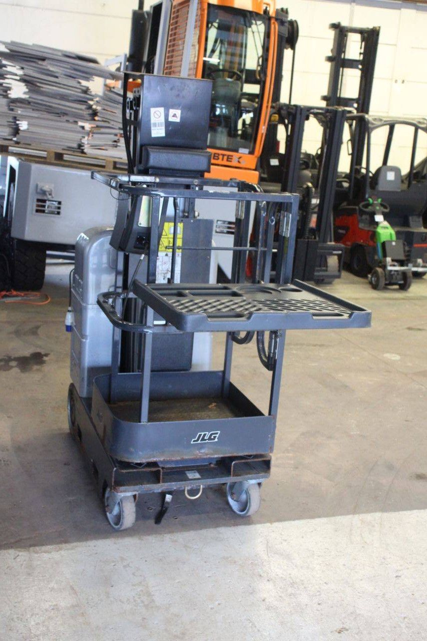 JLG 20MVL 7,98 m Elektro-Mastlift 2020