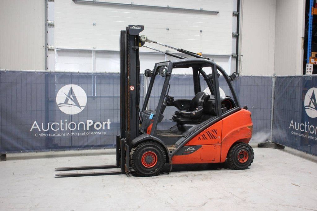 Gabelstapler Linde H30T-02 LPG 3000kg 2014