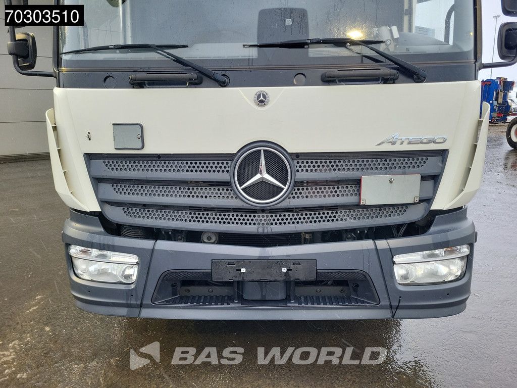 Mercedes Atego 1224 4X2 12tons 1500kg tailgate Automatic Euro 6