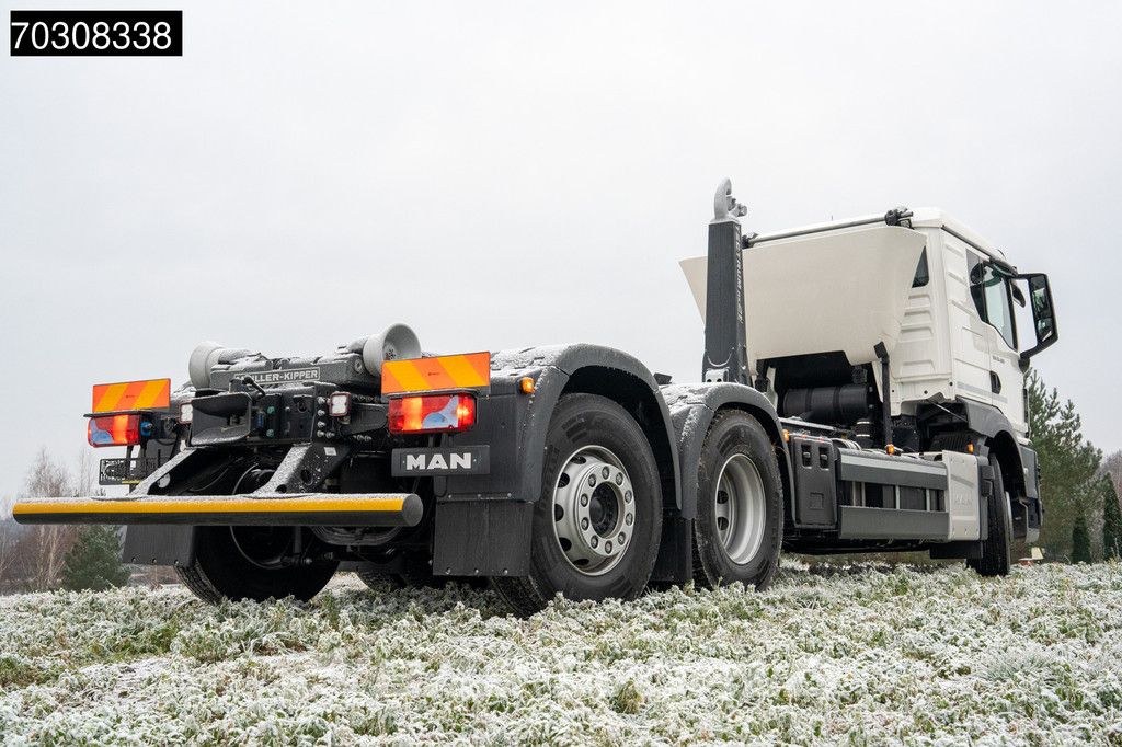 MAN TGS TGS 26.480 6X2 NEW! Meiler RS21-65 Abrollkipper Steering axle Sleeper cab Euro 6