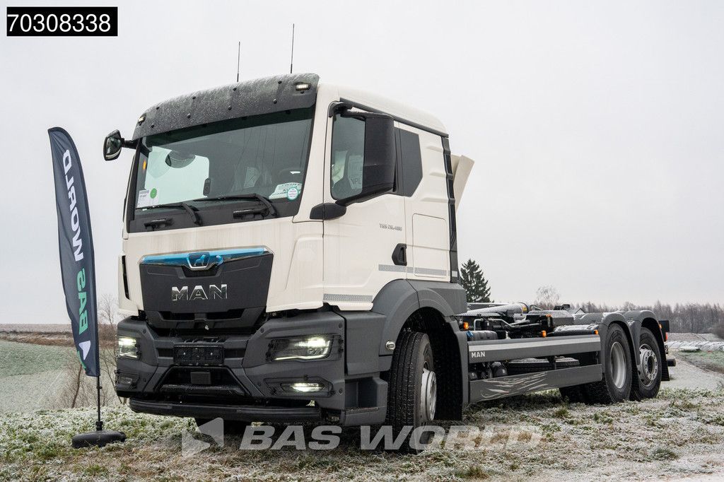 MAN TGS TGS 26.480 6X2 NEW! Meiler RS21-65 Abrollkipper Steering axle Sleeper cab Euro 6