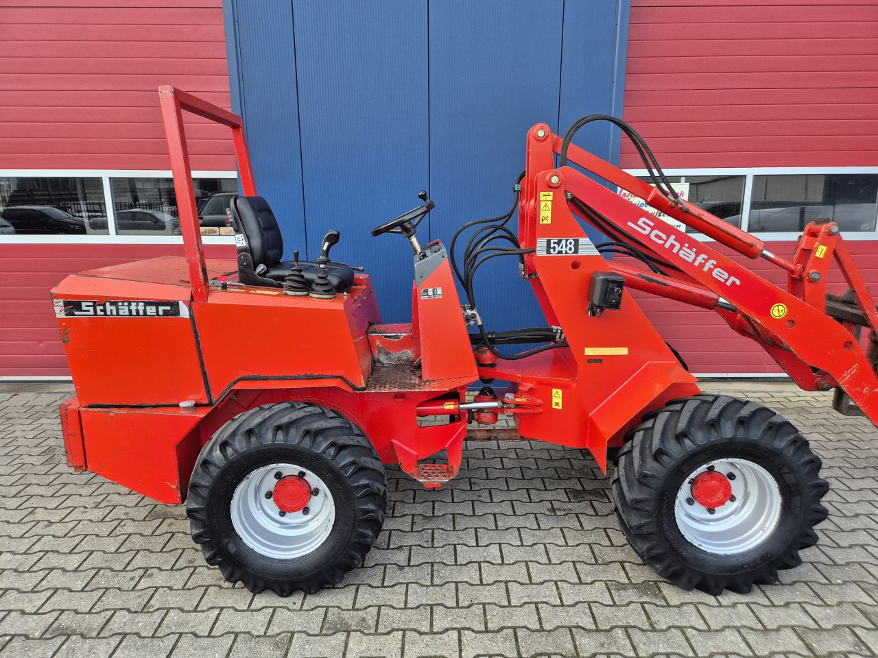 SCHAFFER 548 SHOVEL MET 48 PK KUBOTA