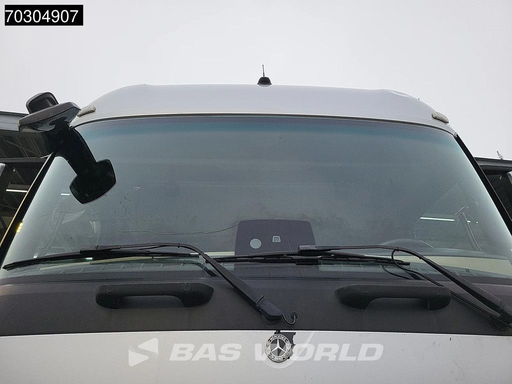 Mercedes Actros 1943 4X2 StreamSpace ADR