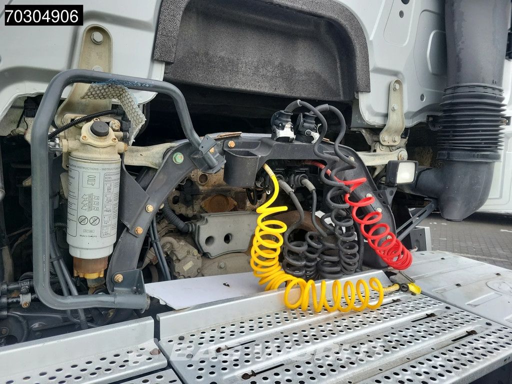 Mercedes Actros 1843 4X2 StreamSpace ADR