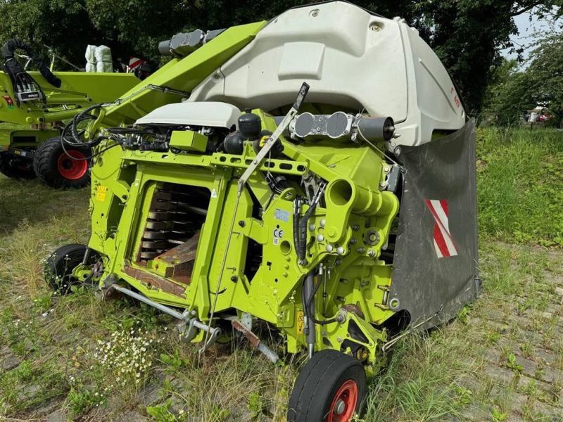 Claas ORBIS 750