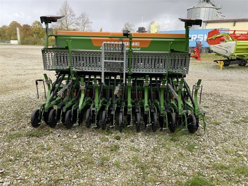 Amazone CATAYA 3000 SPECIAL + KE 3002