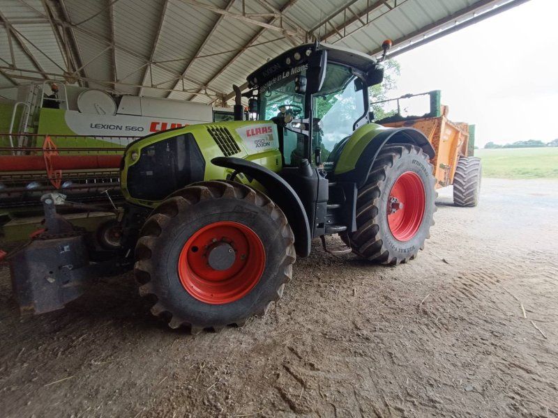 Claas AXION 850