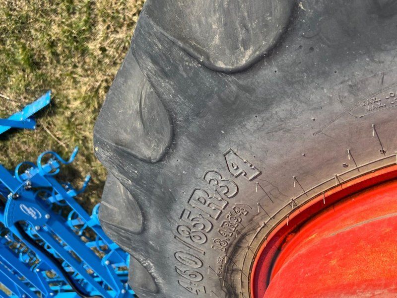 BKT Zwillinge 460/85R34+480/95R50