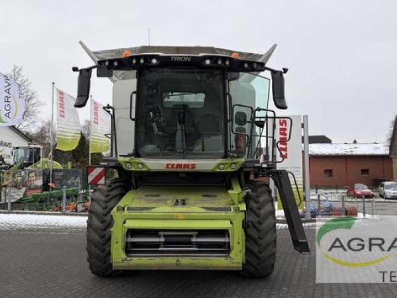 Claas TRION 660 MONTANA