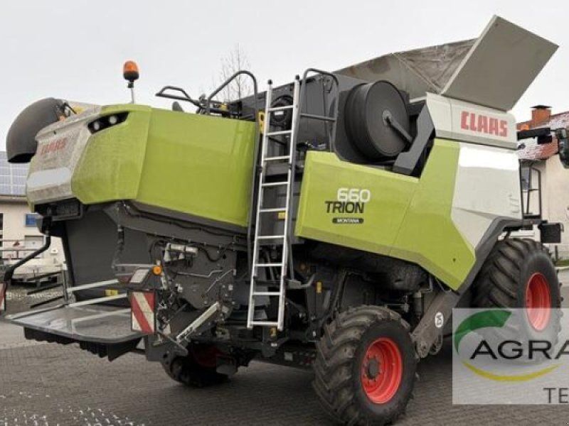 Claas TRION 660 MONTANA