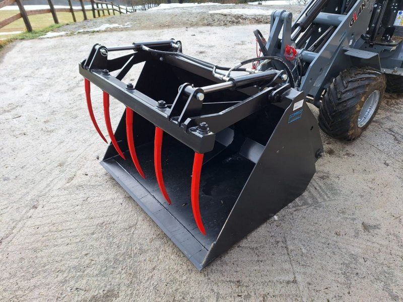 Leichtgutschaufel mit Greifer