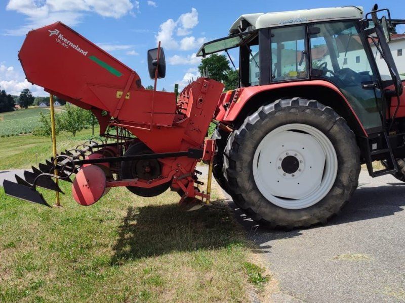Kverneland UN 3100 4-Reihig