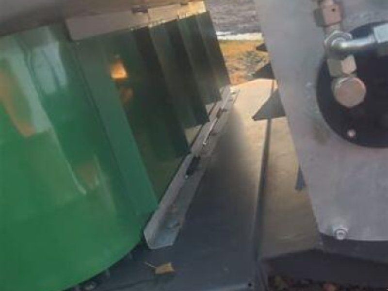 Fliegl EINSTREUSCHAUFEL 1850MM