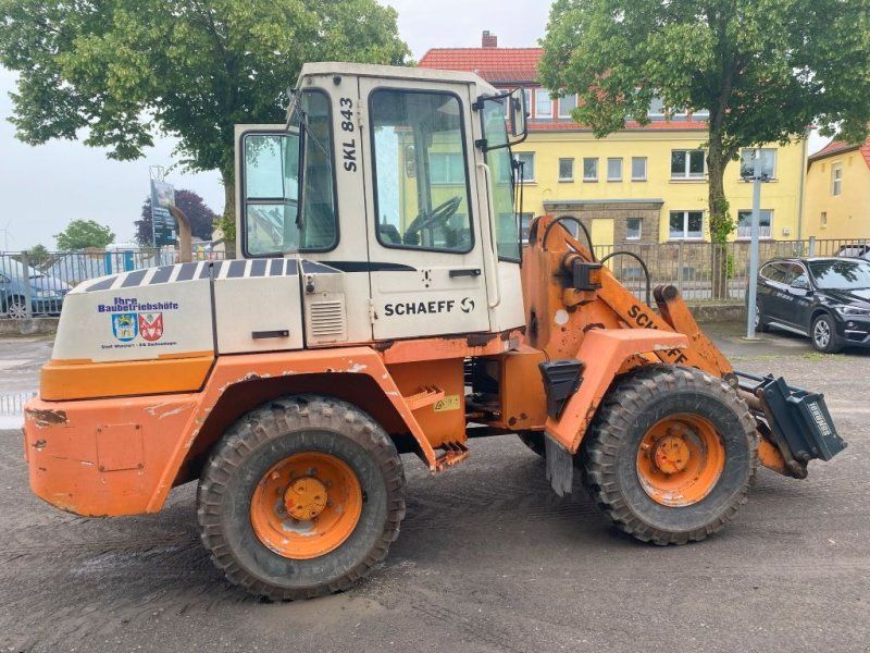 Schaeff SKL843