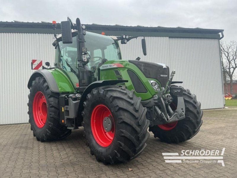 Fendt 724 VARIO S4 PROFI PLUS
