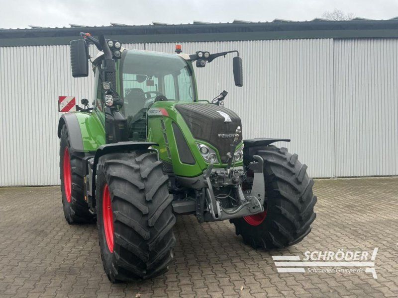 Fendt 724 VARIO S4 PROFI PLUS