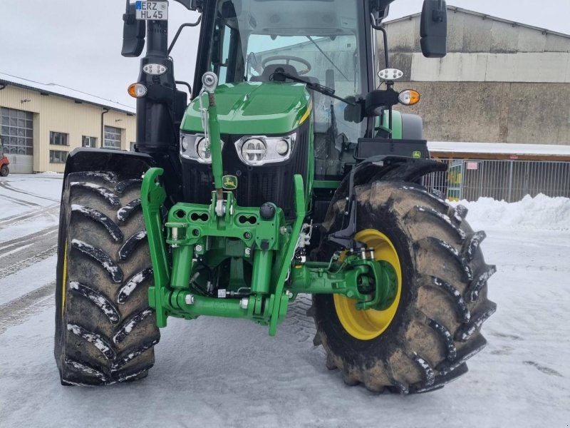 John Deere 6120 M