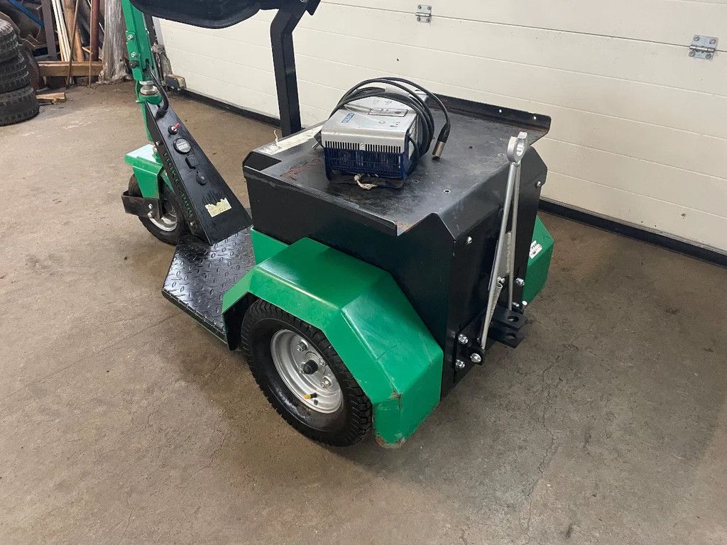 Trike 3000 ekectrotrekker 3500 kg trekkend vermogen