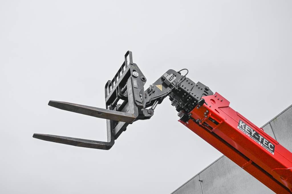 Manitou MRT 2150 Plus Privilege
