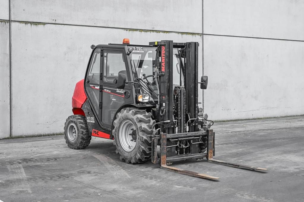 Manitou MC 25-4
