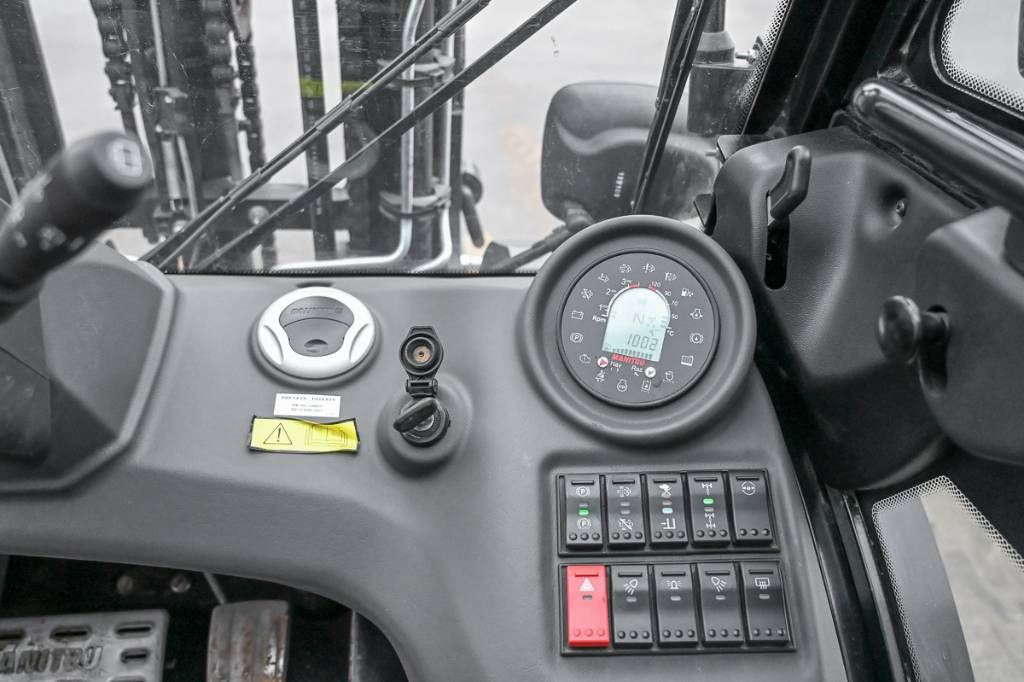 Manitou MC 25-4
