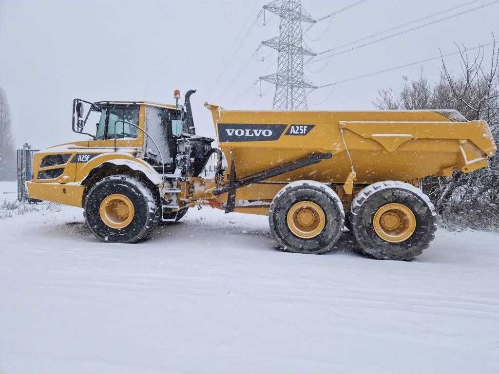 Volvo A25F