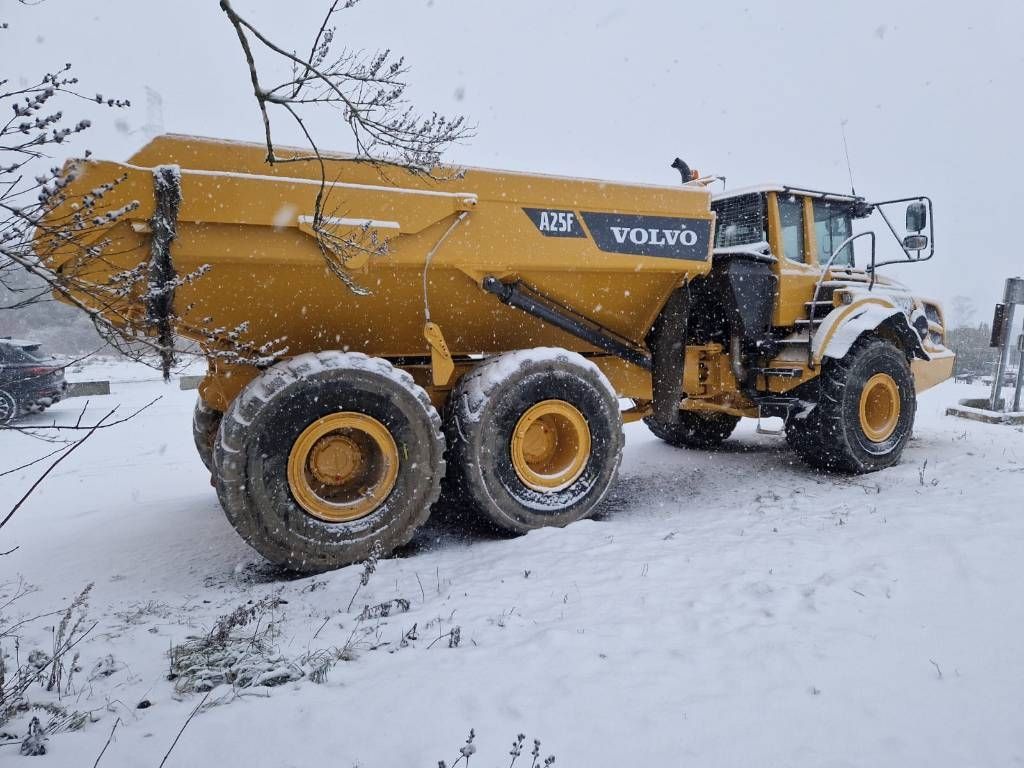 Volvo A25F