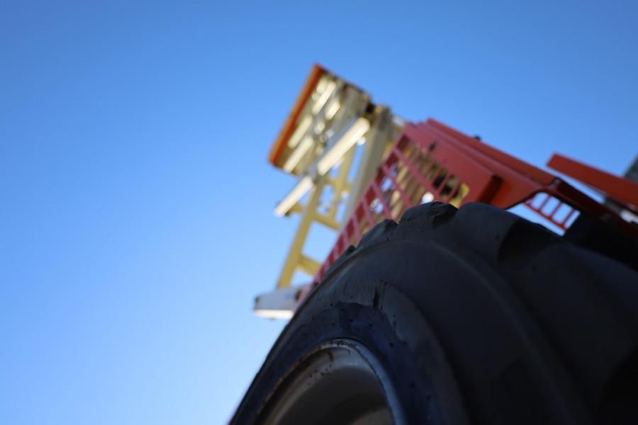 JLG 4069LE Electric, 14.2m Working Height, 360kg Capac