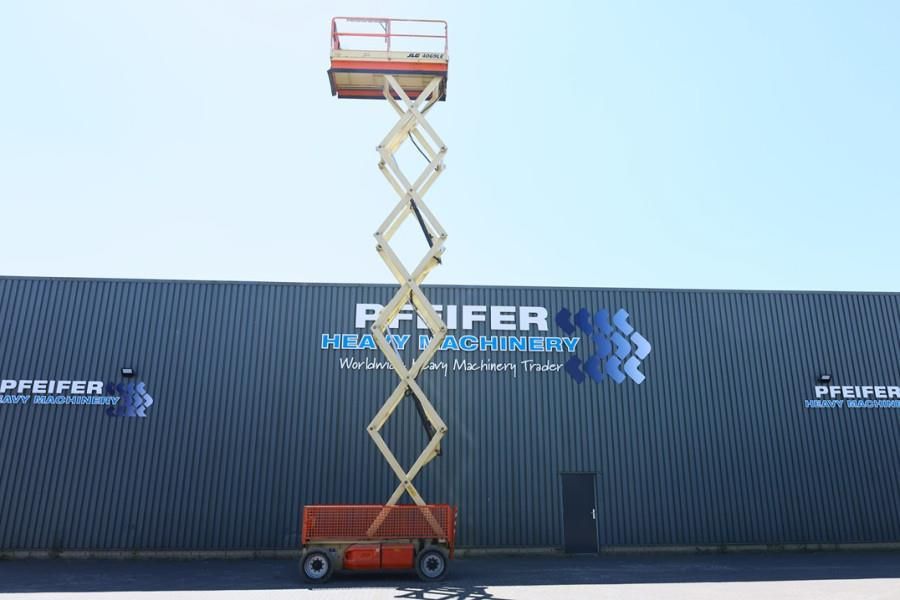 JLG 4069LE Electric, 14.2m Working Height, 360kg Capac