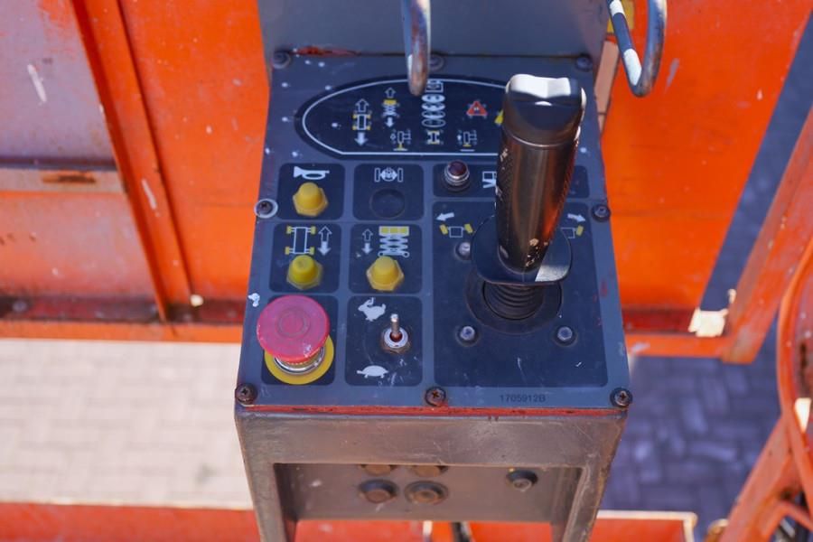 JLG 4069LE Electric, 14.2m Working Height, 360kg Capac