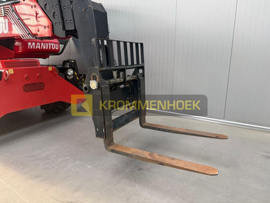 Manitou MRT 2145 Easy ST4 KH9576